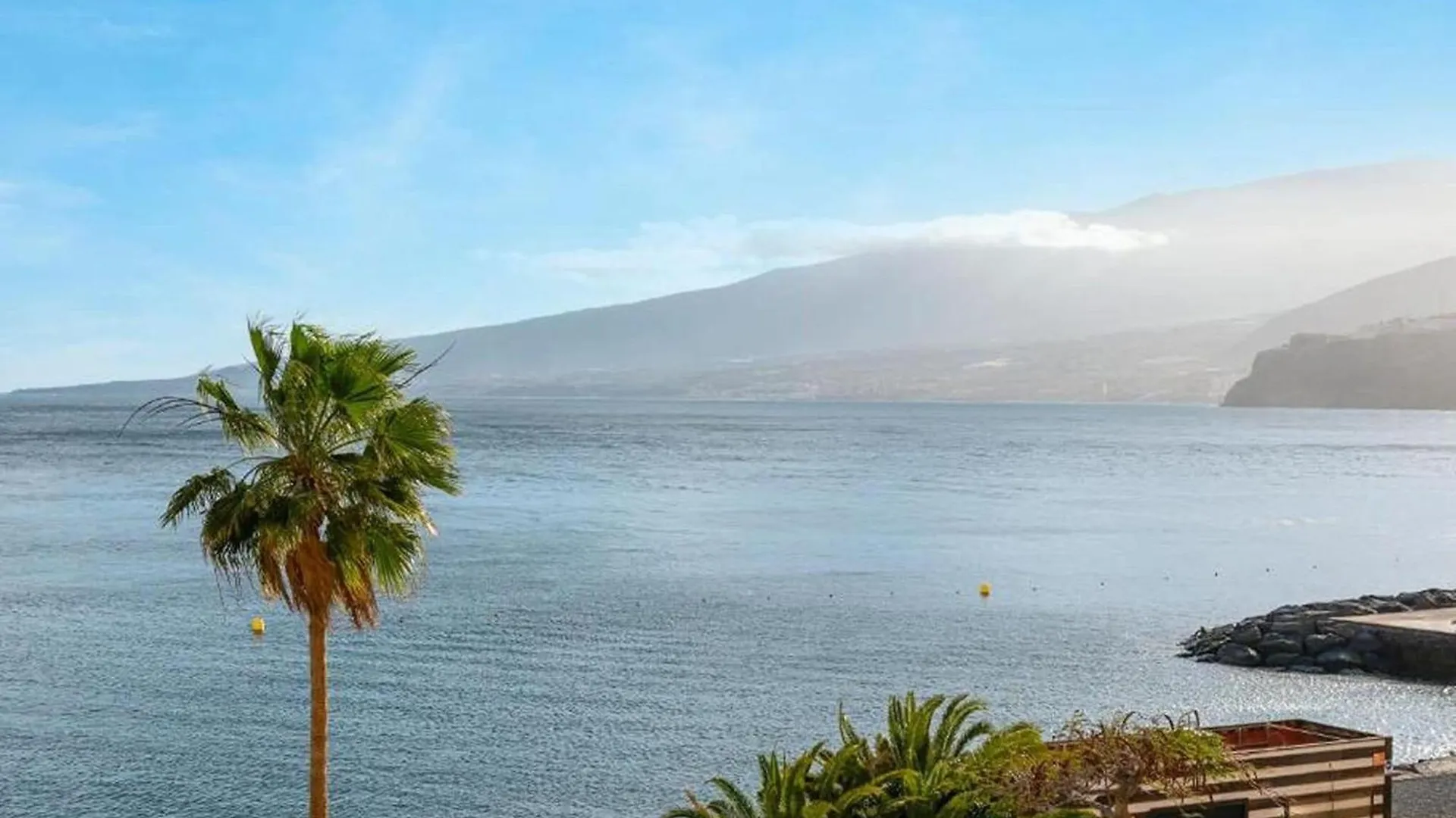 Apartment With Magnificent Sea Views Radazul 0*,