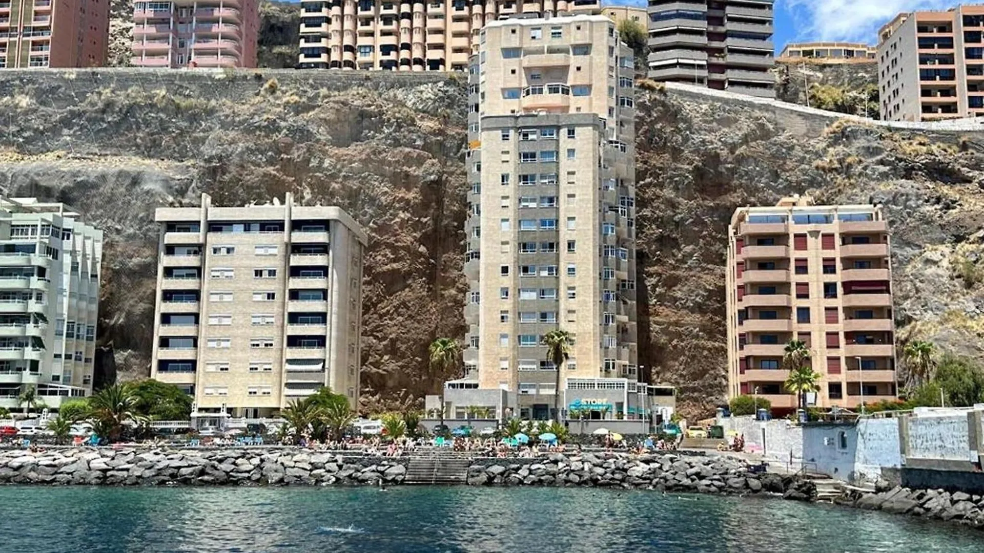 Apartment With Magnificent Sea Views Radazul