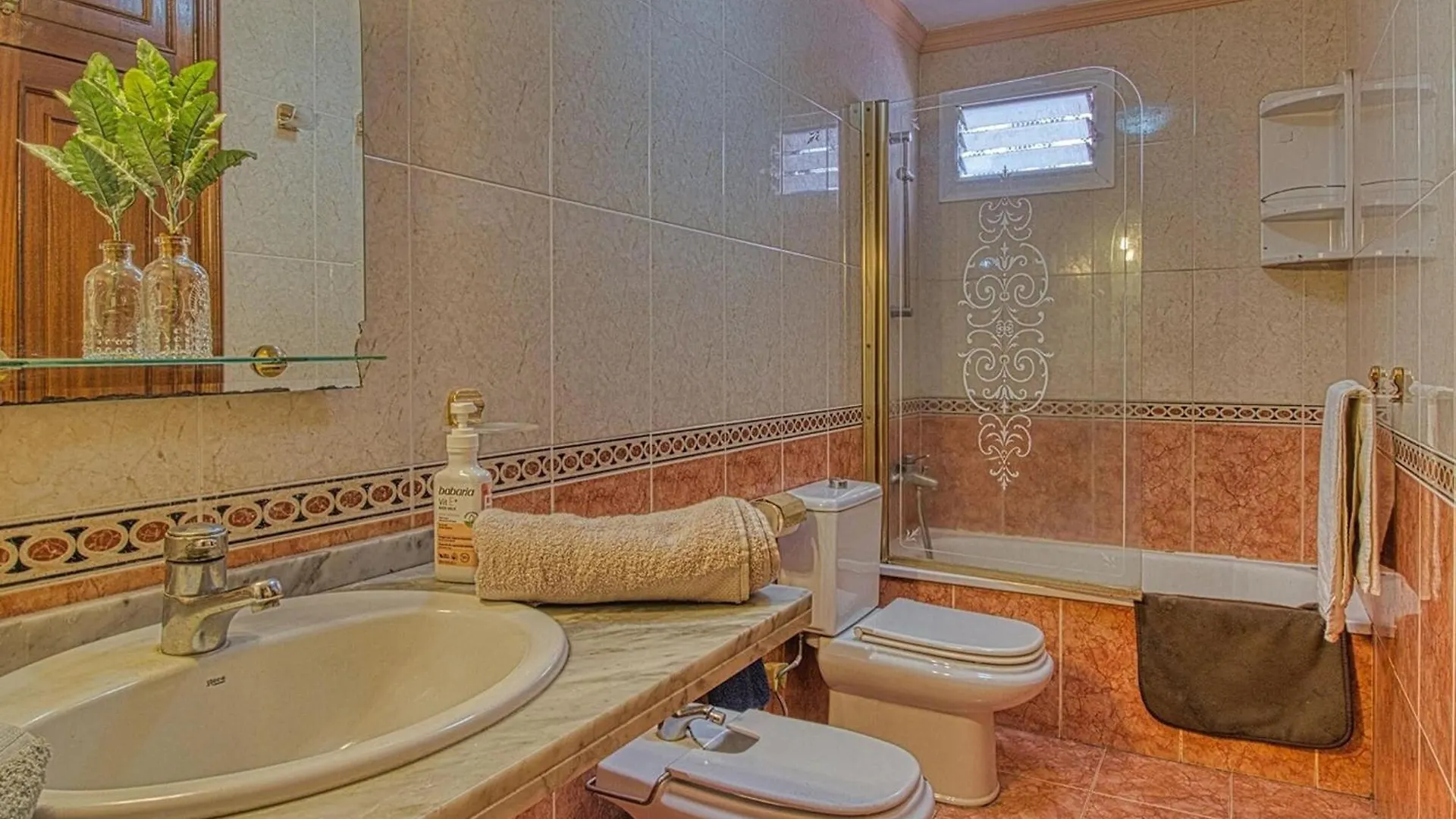 Apartment With Magnificent Sea Views Radazul 0*,